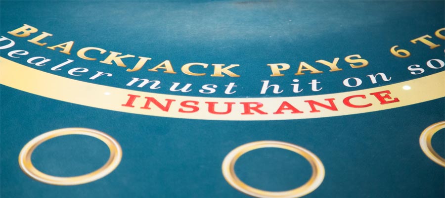 blackjack assicurazione